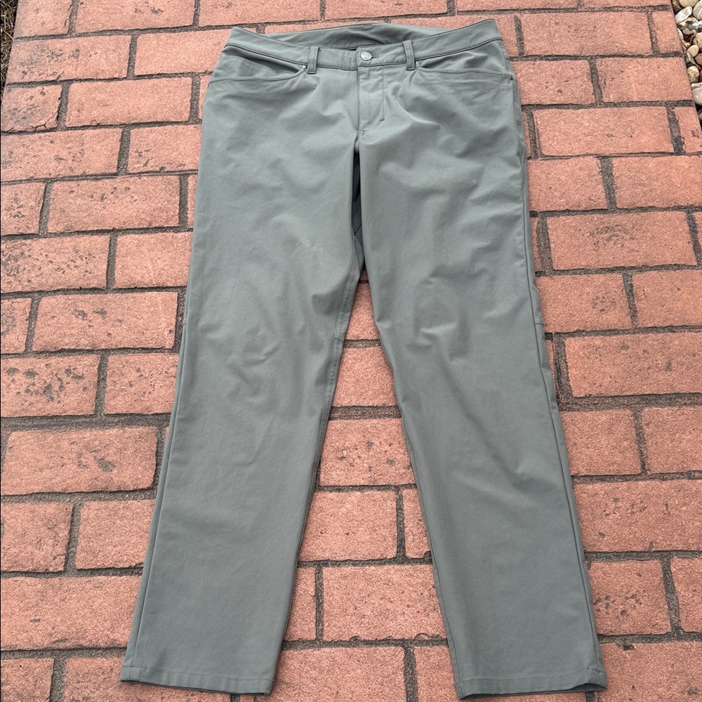 Lululemon ABC Classic-Fit Light Grey Green Straight-Leg Chinos Men's Size 32"
